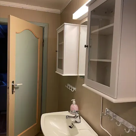 Koselig Tommerhus Pa Gammel Gard I Skabu Ferienhaus *