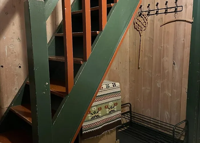 Koselig Tommerhus Pa Gammel Gard I Skabu Ferienhaus